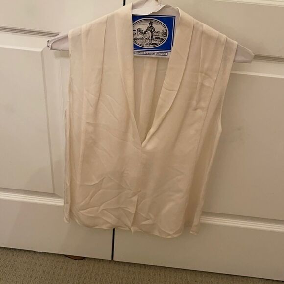 Vince Silk Blouse. Like new - Picture 1 of 2